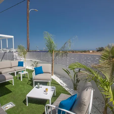 Villa Royal Pearl 5 Protarász